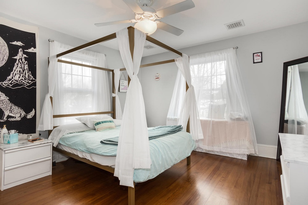 Canopy Bed, Can You Have A Canopy Bed With Ceiling Fan